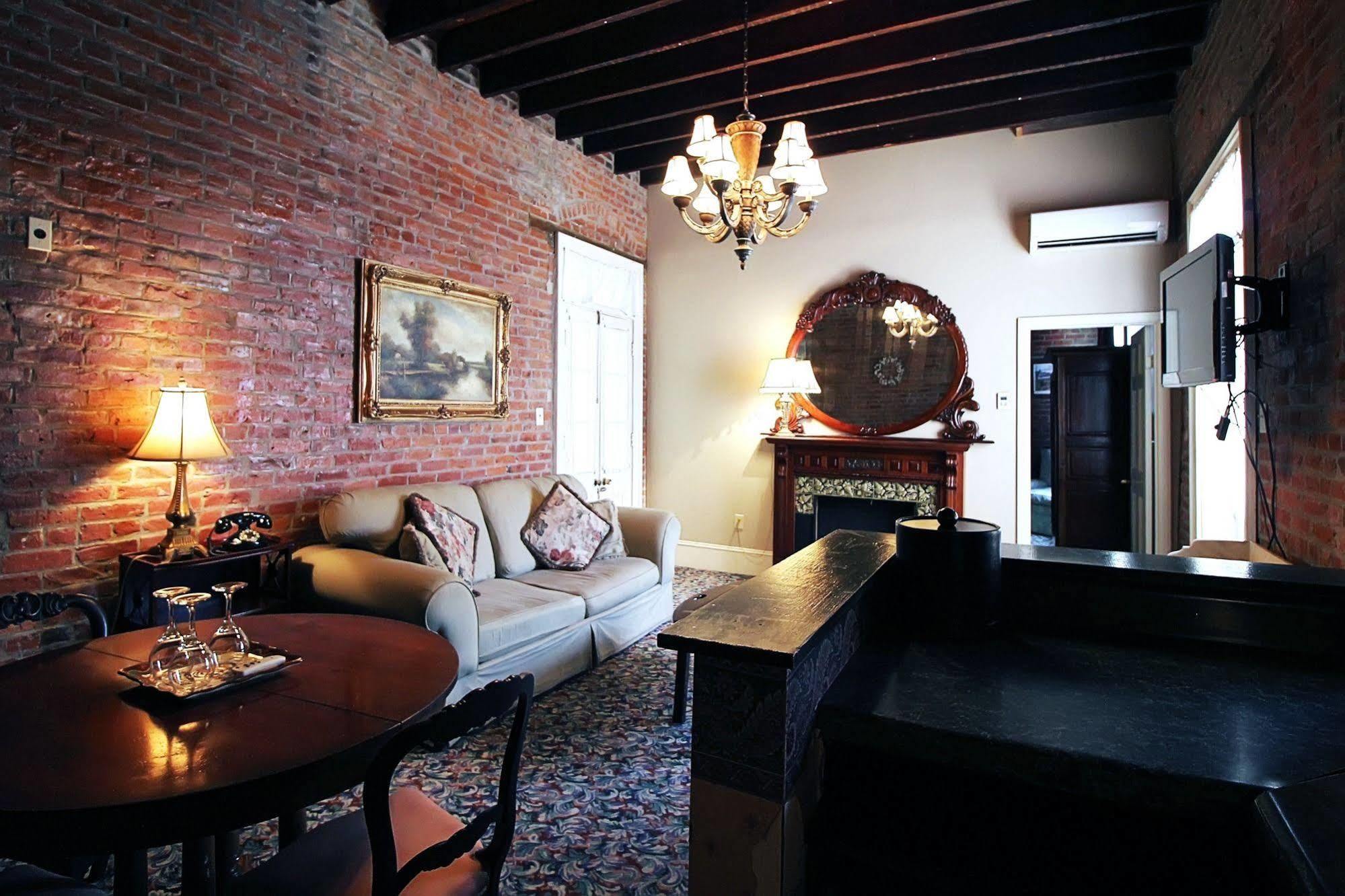 The Olivier House Hotel New Orleans Exterior photo